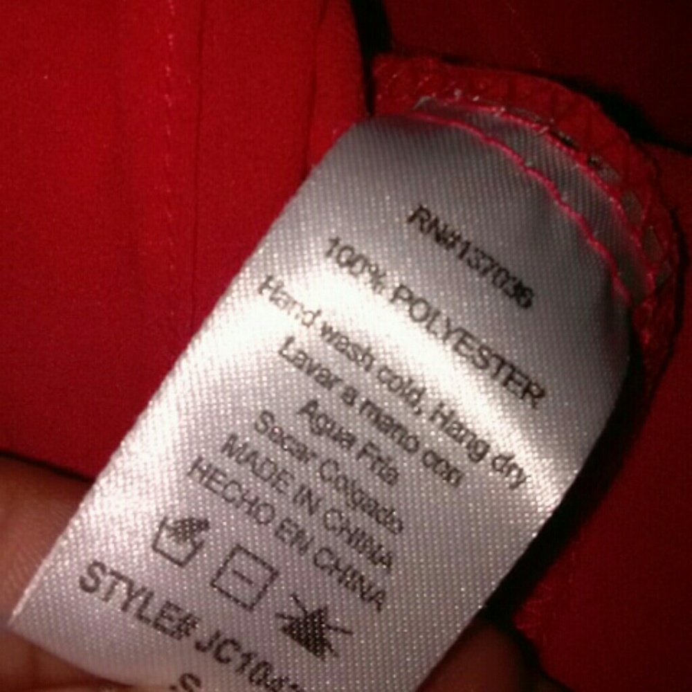 red blouse - Picture 3 of 3